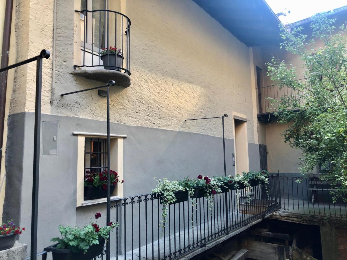 Domus Apartments Aosta Kültér fotó